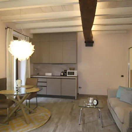 Little Luxury Tremezzo