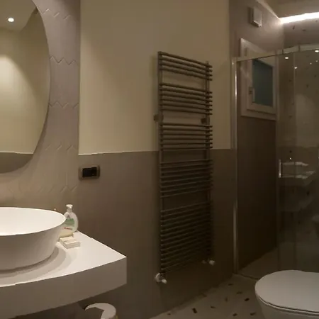 Little Luxury Tremezzo